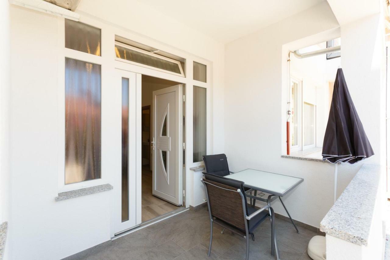 Apartment Rosemary 24 Крк Экстерьер фото