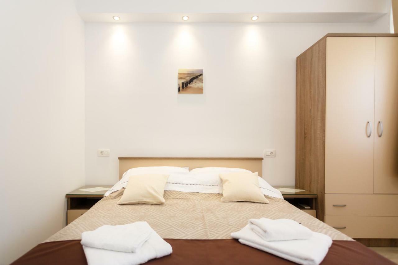 Apartment Rosemary 24 Крк Экстерьер фото